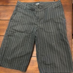 VANS shorts (black w/stripes)